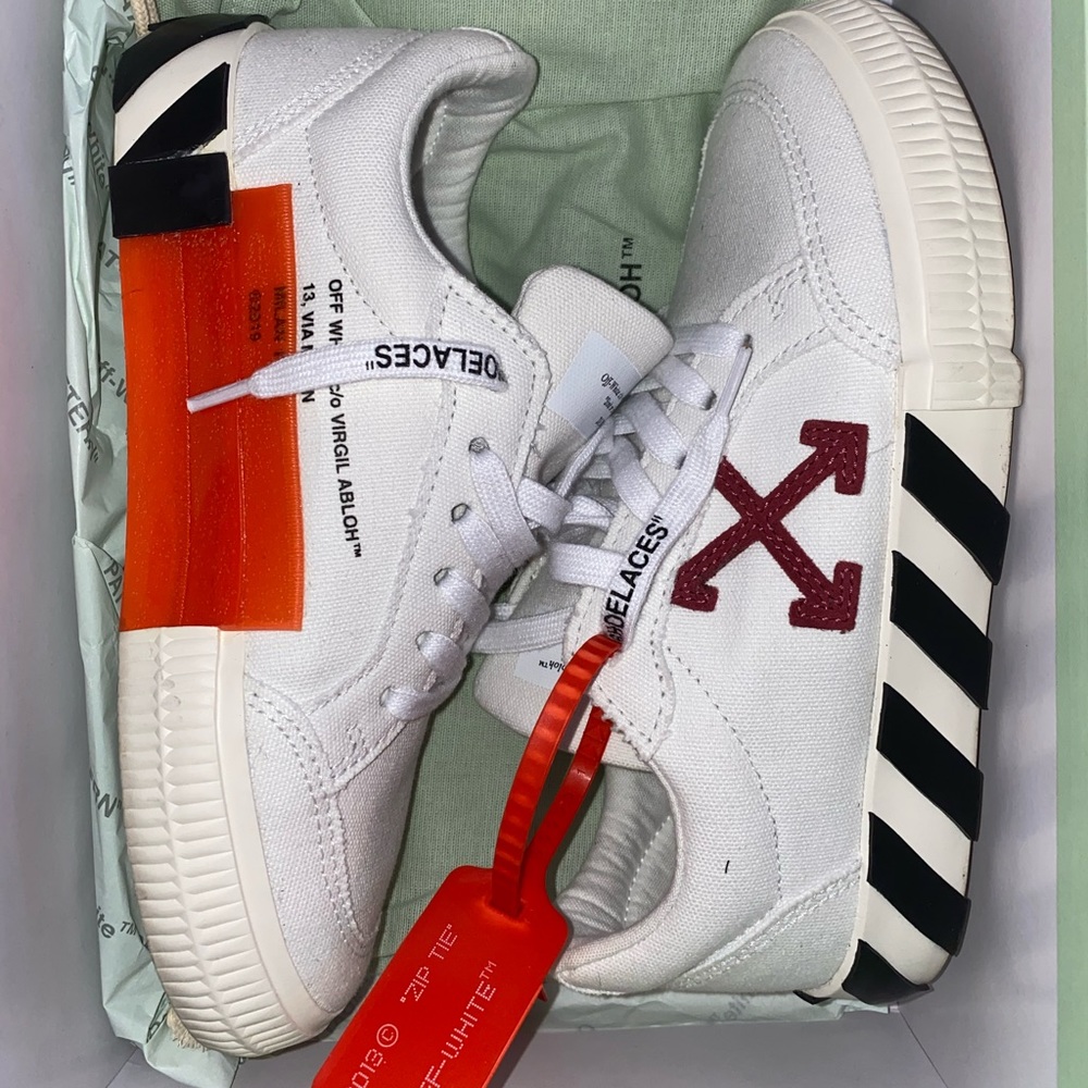 Off White Sneakers